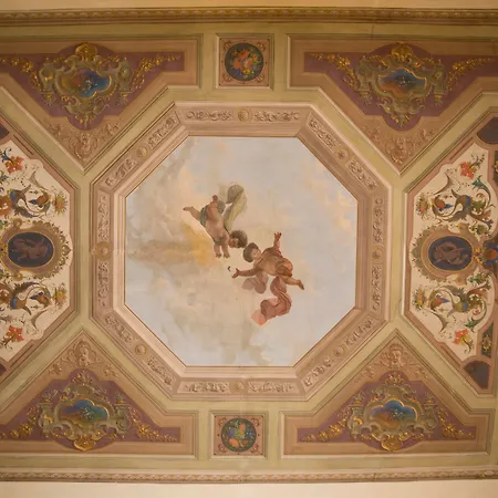 Aparthotel Palazzo Gamba Al Duomo 4*