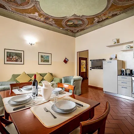 Palazzo Gamba Al Duomo Ξενοδοχείο με διαμερίσματα 4*