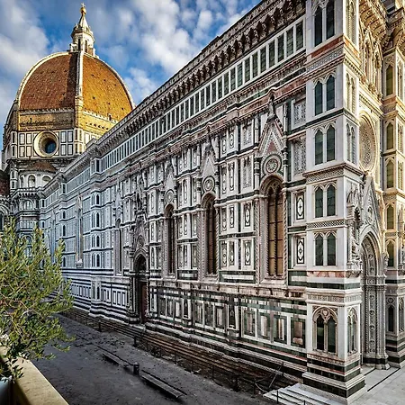 Palazzo Gamba Al Duomo Ξενοδοχείο με διαμερίσματα Φλωρεντία