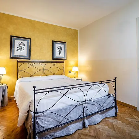 מלון דירות Palazzo Gamba Al Duomo 4*